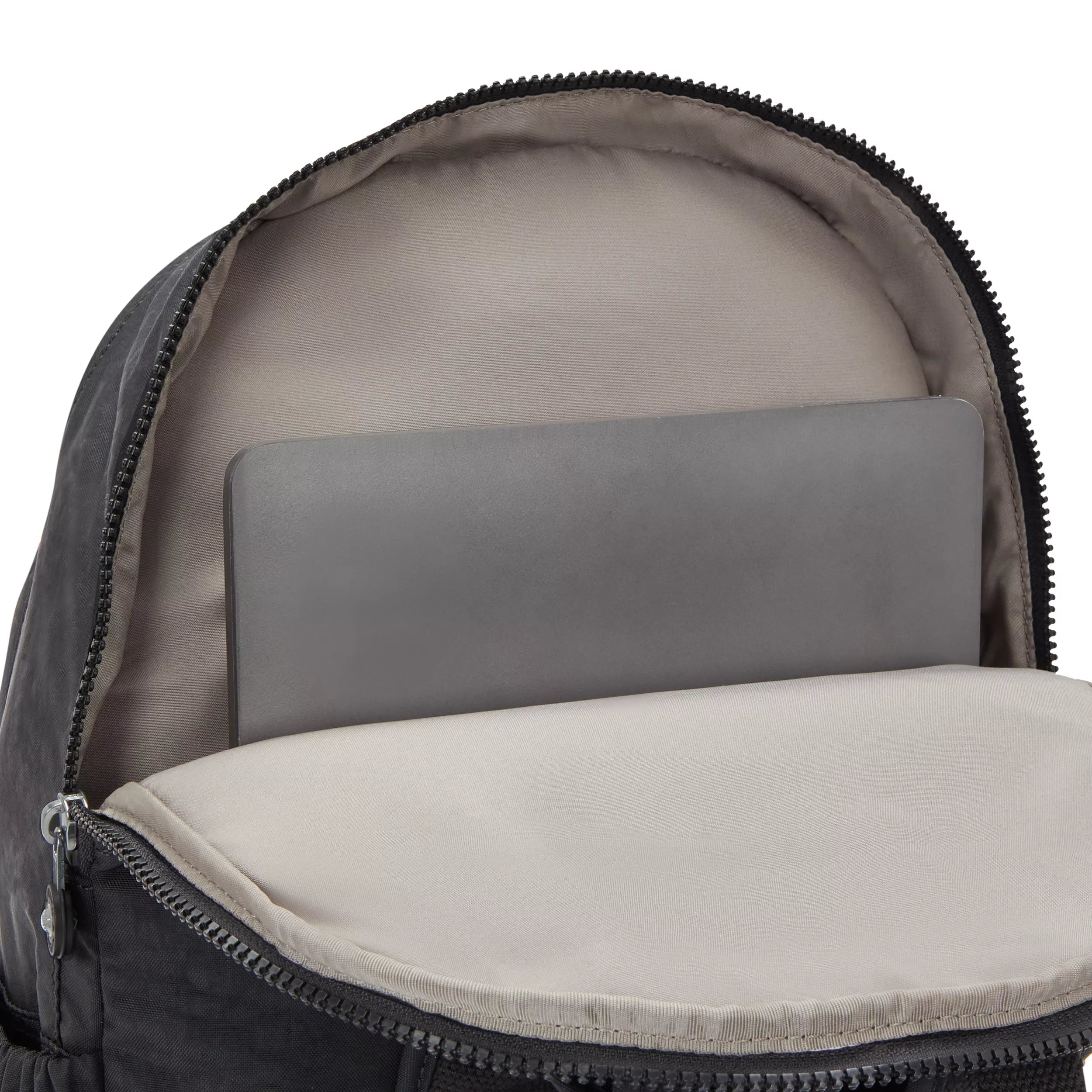 Delia Medium Backpack